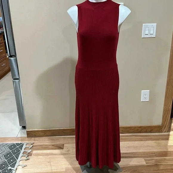 Banana Republic factory PLEATED MIDI SWEATER DRESSVine red color - Picture 2 of 10